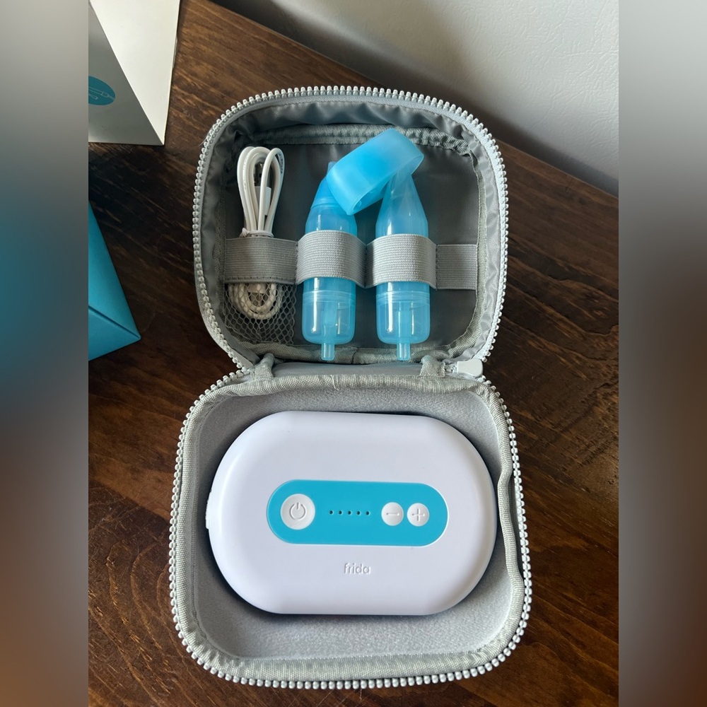 Frida Baby Electric NoseFrida Pro - box is damaged/ dirty - Picture 2 of 7